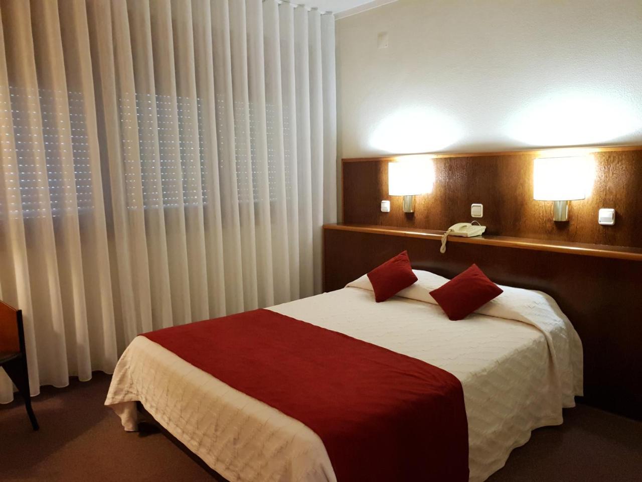 Luso Brasileiro Hotel Povoa de Varzim Luaran gambar