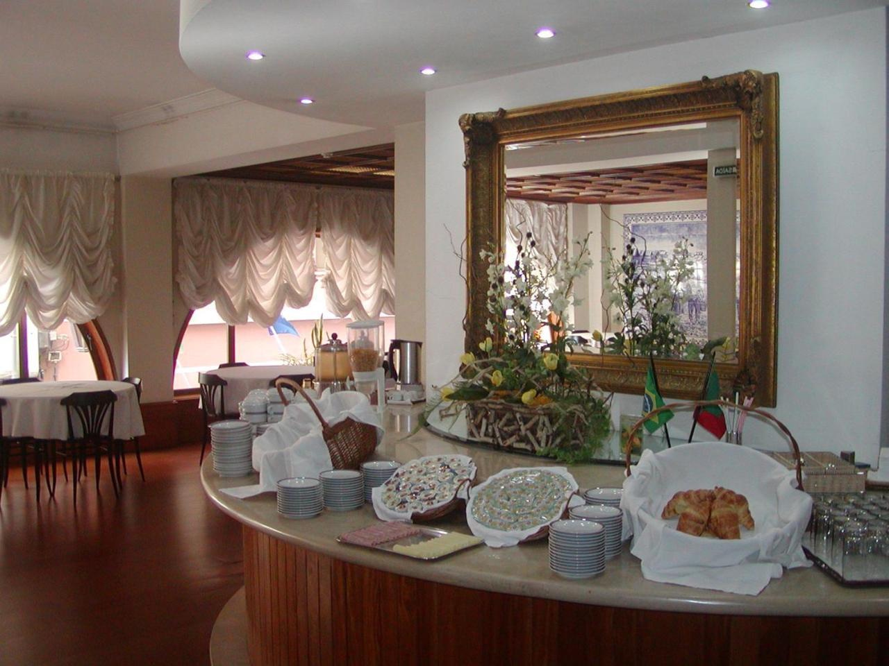 Luso Brasileiro Hotel Povoa de Varzim Luaran gambar