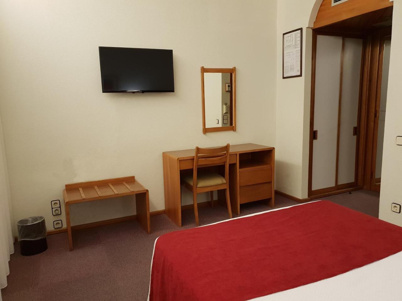 Luso Brasileiro Hotel Povoa de Varzim Luaran gambar
